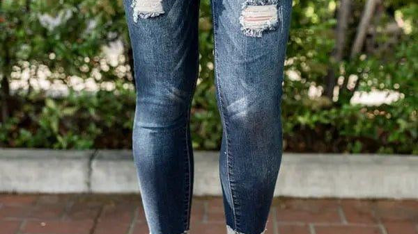 Top 6 Wardrobe Go-Tos For The Woman On The Go - JO+CO