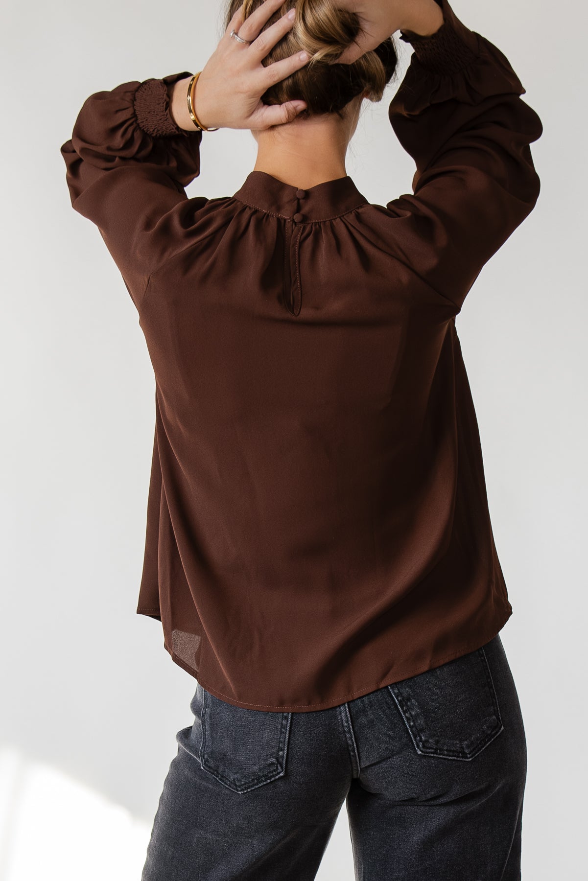 ASTR The Label Sabelle Top - Brown - JO+CO