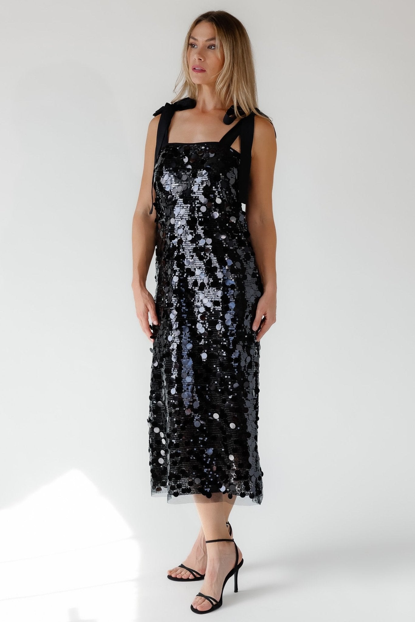 Della Black Sequin Embellish Midi Dress - Final Sale - JO+CO