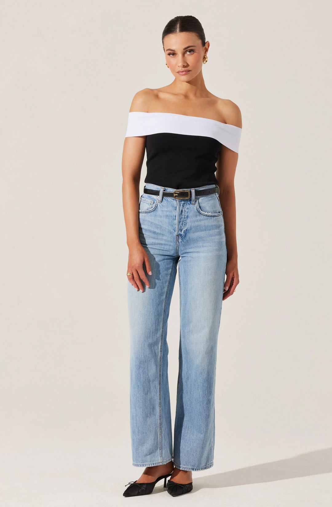 ASTR The Label Rochelle Sweater Top