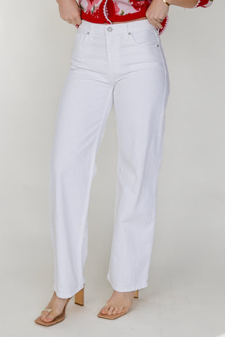 Avery Jean - White