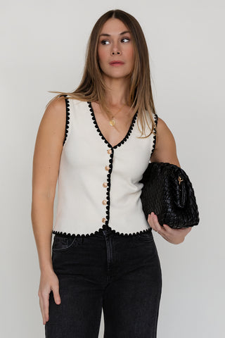 Caroline Scallop Vest - Cream