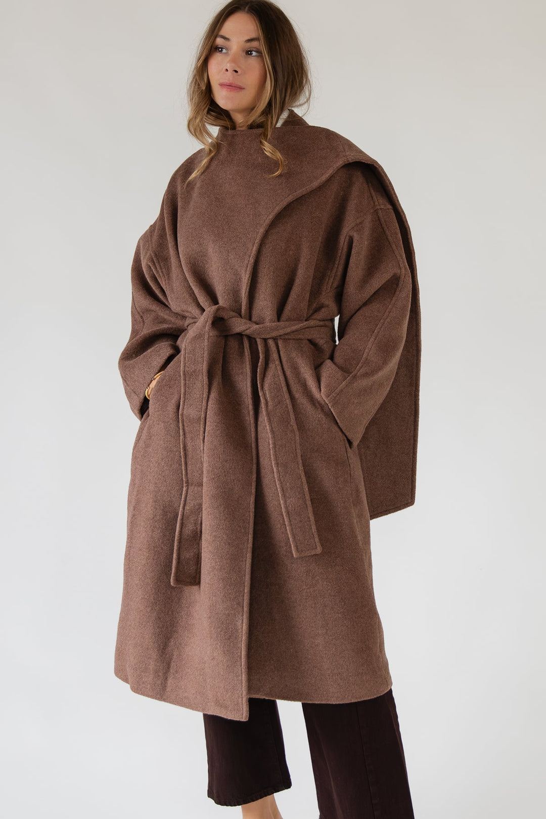 ASTR The Label Elaxi Taupe Coat - JO+CO