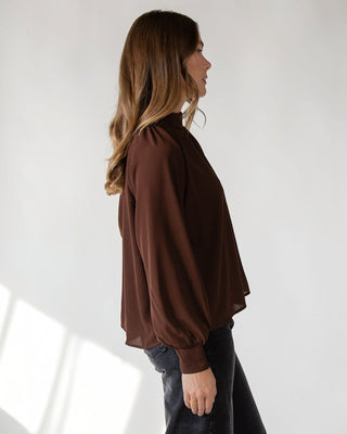 ASTR The Label Sabelle Top - Brown - JO+CO