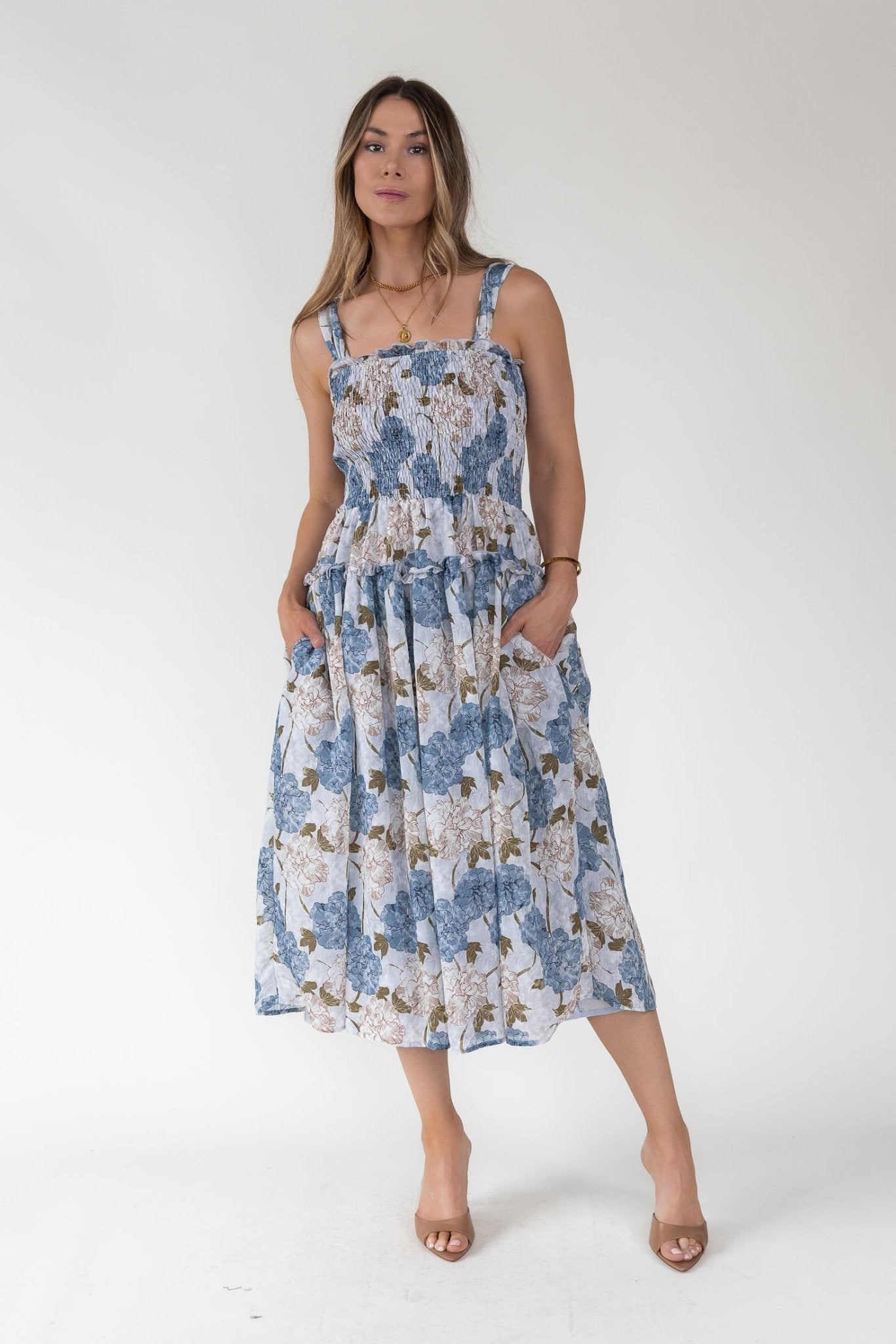 Bluebell Bloom Smocked Midi Dress L Bluebell Bloom Smocked Midi Dress L