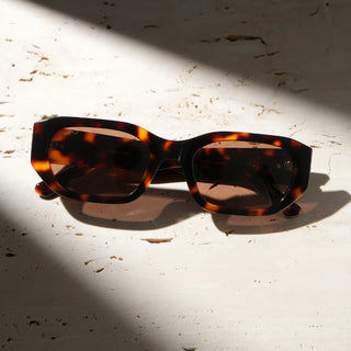 London Sunglasses - Tortoise Frame/Amber Lens