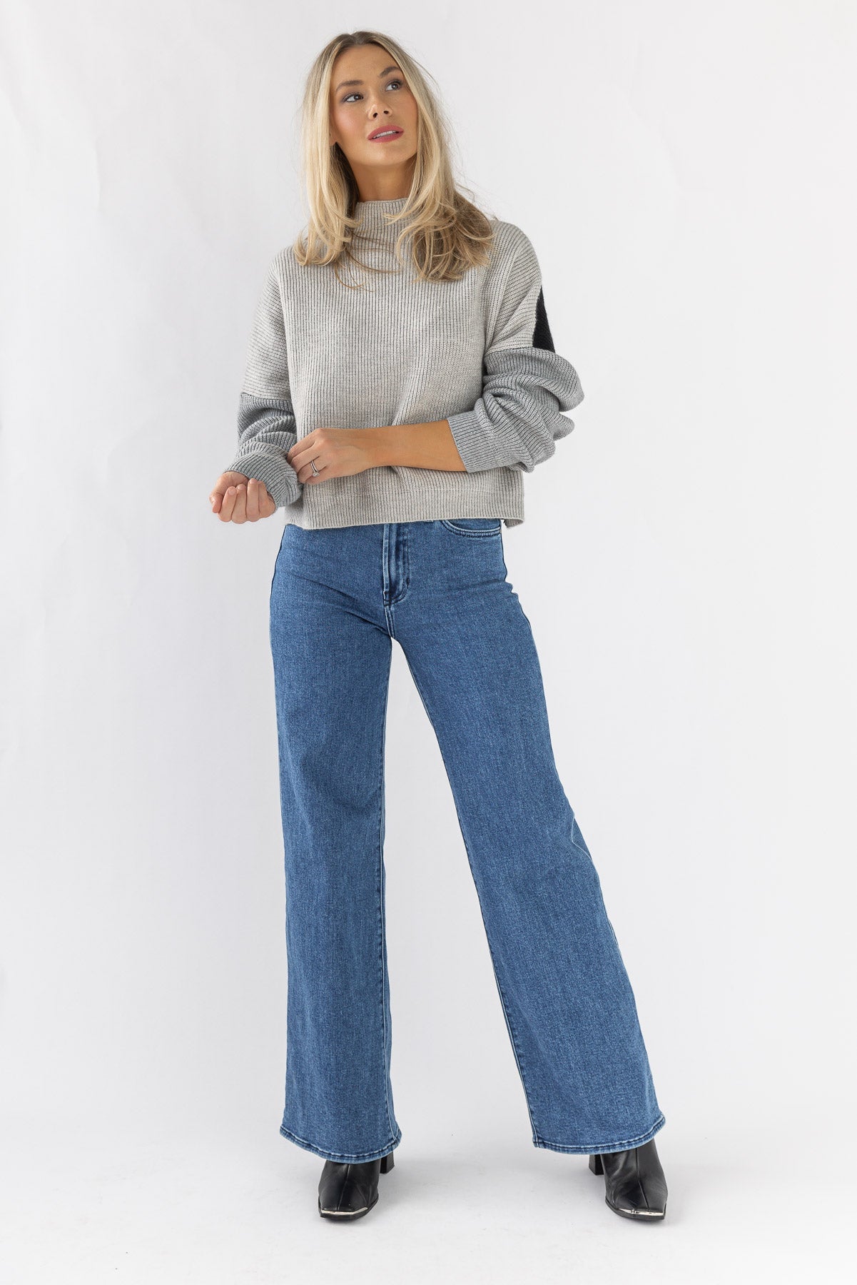 Grey - JO+CO