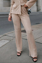 Plissé Panache Taupe Pants - JO+CO